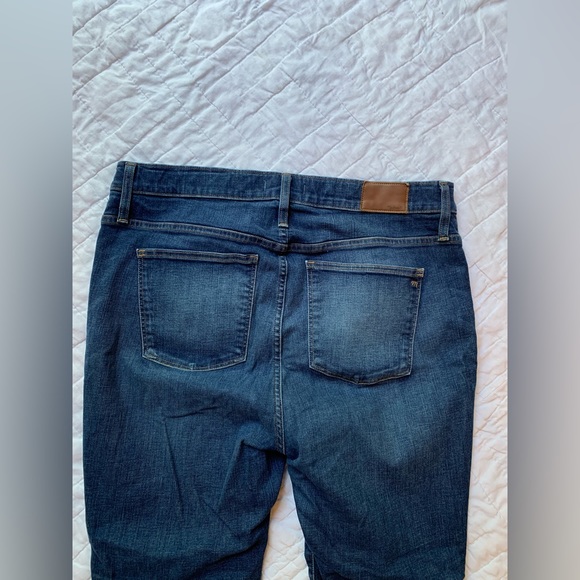 Madewell 10” High Rise Jeans with Adjustable Waist - Picture 7 of 7